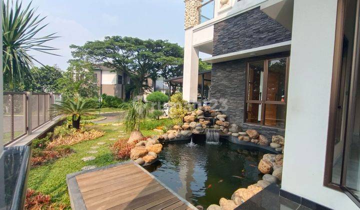 Rumah Minimalis 2lt Dengan Kolam Ikan Dan Taman Luas  2