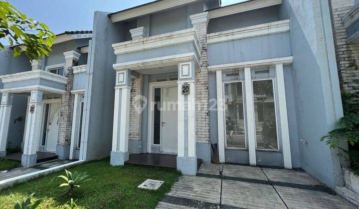 Rumah Minimalis 2lt Dengan Taman Depan Dan View Pegunungan  1