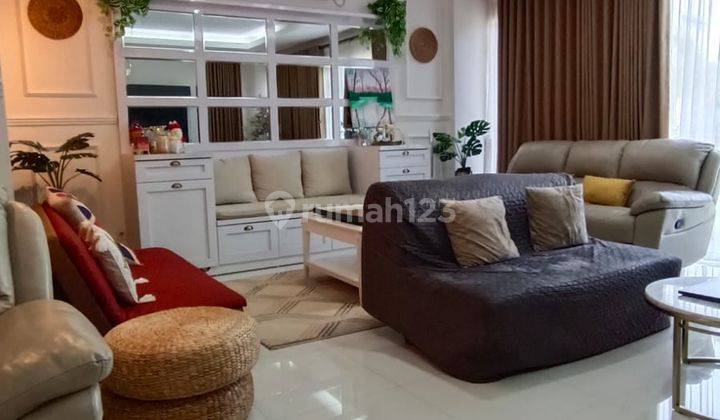 Rumah Tipe Modern Dengan Semi Furnish, Hook, Lokasi Strategis  1