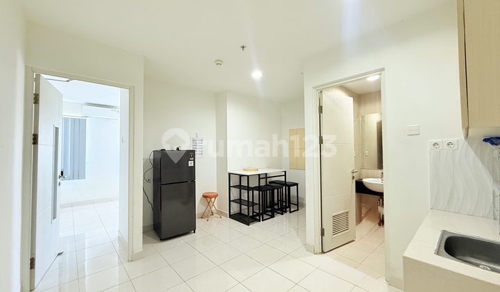 Sewa Bulanan Apartemen Cantik di Pusat Sentul City, View Gunung Sewa Bulanan Apartemen Cantik di Pusat Sentul City, View Gunung