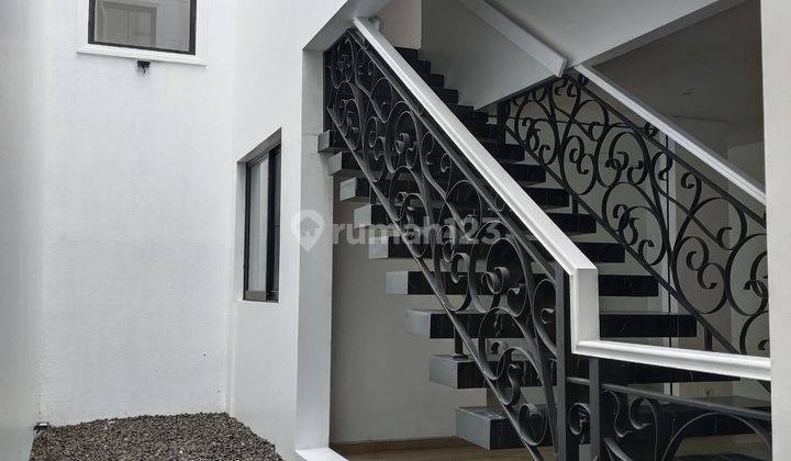 Rumah Baru Type Classic 3 Lantai Depan Green Area, Dengan Lift Dan Kolam Renang, 5 Menit Dari Exit Tol Di Sentul City, Bogor 60