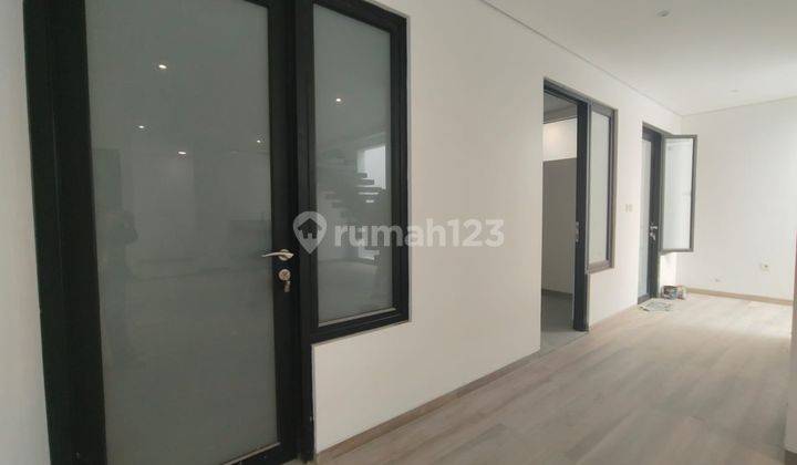 Rumah Baru Type Classic 3 Lantai Depan Green Area, Dengan Lift Dan Kolam Renang, 5 Menit Dari Exit Tol Di Sentul City, Bogor 52