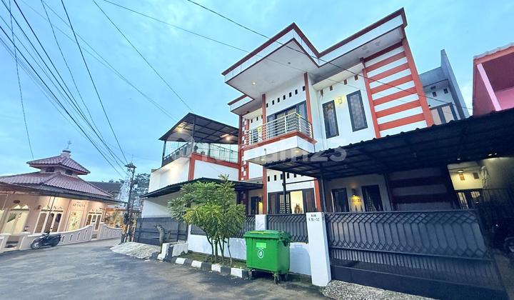 Premium 6 Bedroom Residence Near CCM Cibinong - Spacious Building Premium 6 Bedroom Residence Near CCM Cibinong - Spacious Building