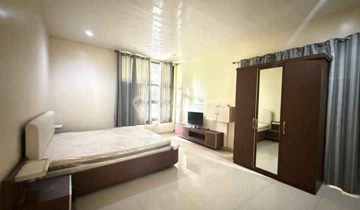 Rumah cantik full furnish dan Siap Huni Di Sentul City. 2