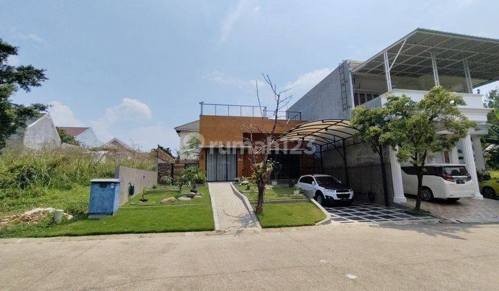 Rumah Bergaya Industrial Dan Green House, Cocok Untuk Kantor Dan Rumah Tinggal 5 Menit Dari Exit Tol, Rooftop, Shm, di Sentul City, Bogor 2