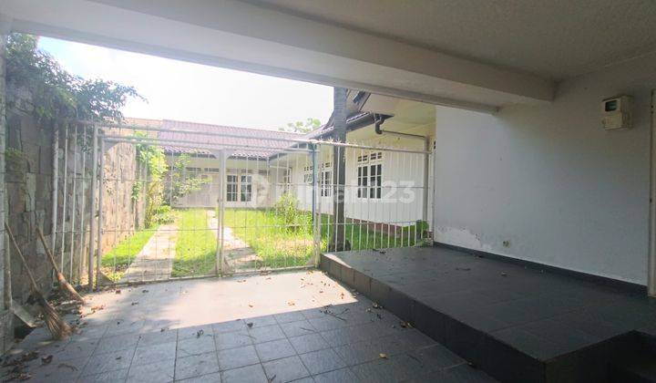 Rumah Luas Cocok Untuk Usaha Dan Rumah Tinggal Dekat Taman Kota, Cafe cafe Dan Depan Jalan Besar 21