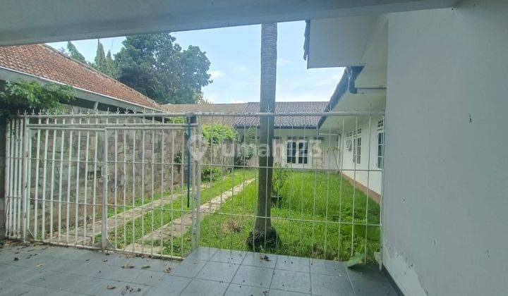 Rumah Luas Cocok Untuk Usaha Dan Rumah Tinggal Dekat Taman Kota, Cafe cafe Dan Depan Jalan Besar 18