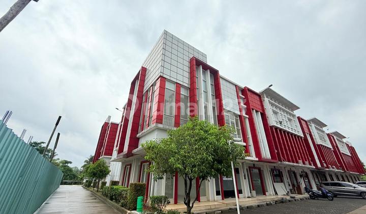 2 1/2 Story Shop House near Aeon Mall Sentul, Suitable for Office