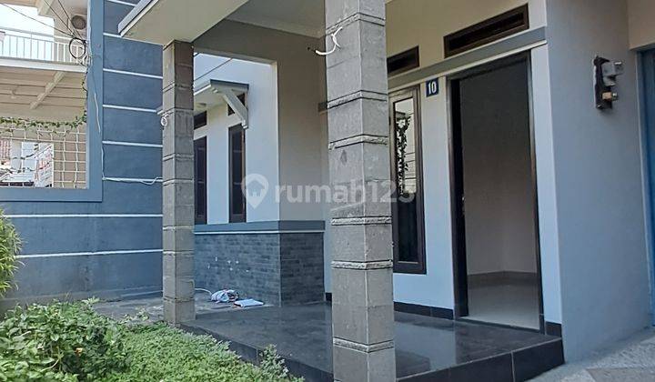 Rumah minimalis jalan lebar 2 Lantai di Turangga, buah batu 1