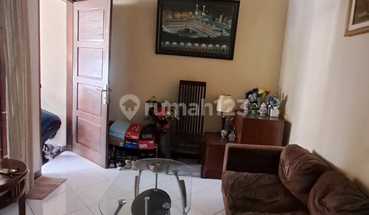 Nice House, Comfortable Environment, Wide Roads in Kiara Sari Asri Complex in Buah Batu 2