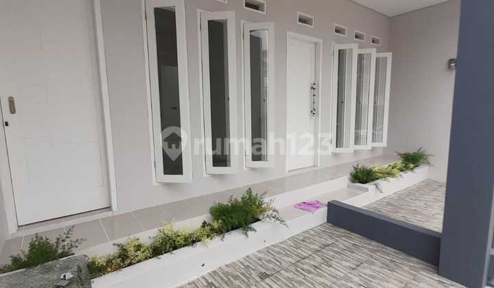 Beautiful 2-Story Minimalist House in North Bandung Cigadung Dago