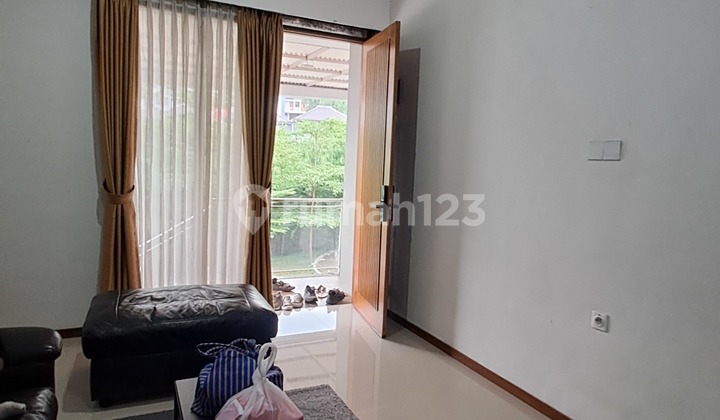 Nice 2-Story House in a Cool Area of North Bandung, Cigadung Awiligar 2