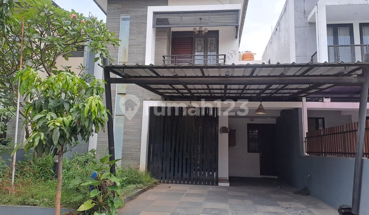 Rumah 2 Lantai Bagus Siap Huni di Komplek Grand Sharon Soekarno Hatta Rumah 2 Lantai Bagus Siap Huni di Komplek Grand Sharon Soekarno Hatta