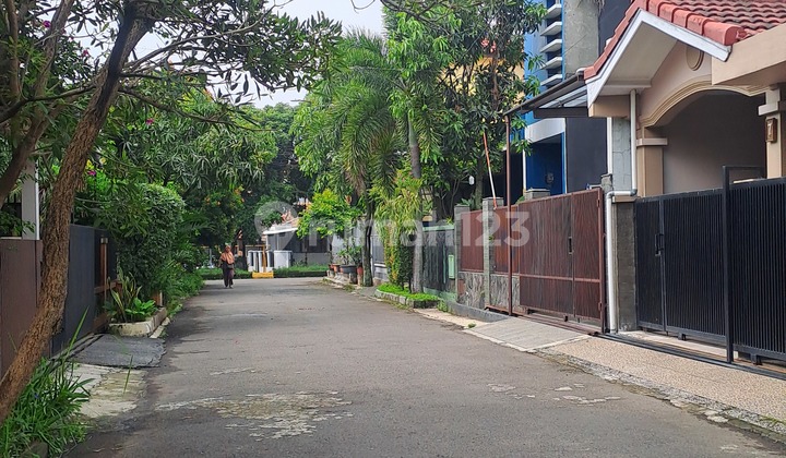 Sturdy House Comfortable Environment 24-Hour Security Beautiful Gymnastics Complex in Antapani 2