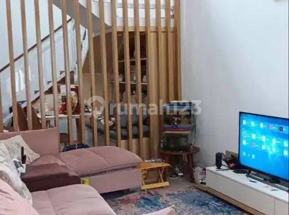 Rumah Bagus Mewah Nyaman dan di Cigadung Sayap Dago SHM 2