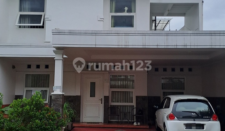 Rumah 2 Lantai di Cikutra, Cigadung Dekat Area Kampus dan Gedung Sate