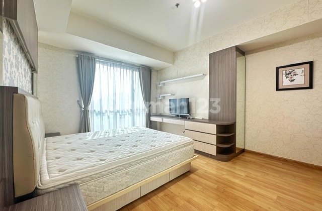 Casa Grande Residence Apartment 2 BR Area 101 SqM Furnished 2