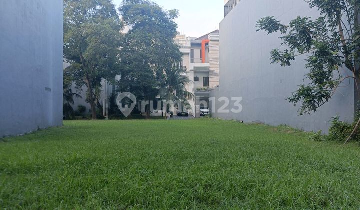 Exclusive Plot in the Luxury Cluster of Pantai Indah Kapuk Exclusive Plot in the Luxury Cluster of Pantai Indah Kapuk