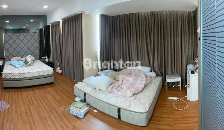 Apartemen St Moritz Royal Suite Lantai 35 View Cantik 2