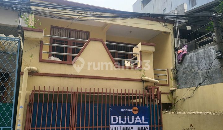 Rumah 2 Lantai Teluk Gong Hanya 2 M-an Rumah 2 Lantai Teluk Gong Hanya 2 M-an