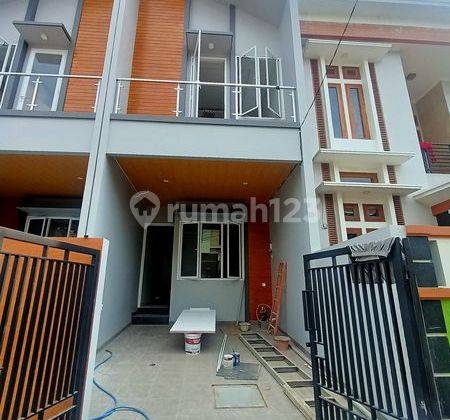 Rumah 2Lt  Bisa KPR Rumah di Imperial Gading Jakarta Utara 1