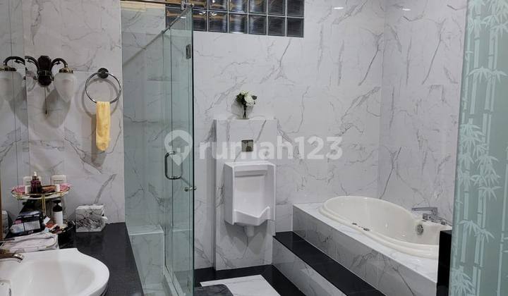 Termurah Harga dibawah NJOP Bisa KPR Di Pelepah Elok Kelapa Gading Jakarta Utara