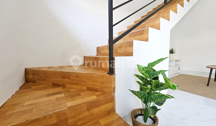 Luxury House Price Drop 2 Floors, Eligible for KPR in Harapan Indah City, Bekasi 2