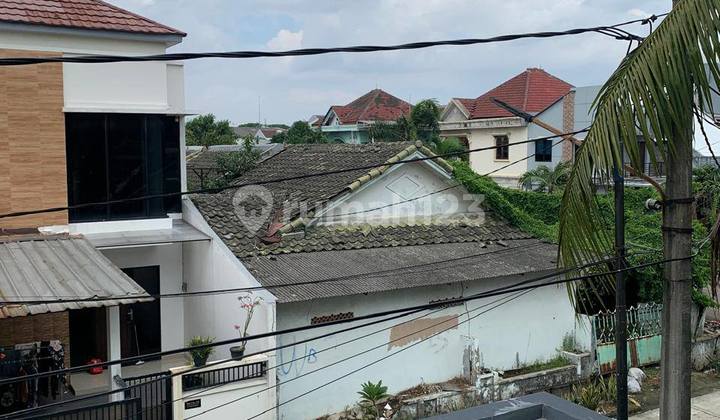 Rumah 2LT Lokasi Strategis di Boulevard Hijau Bisa KPR DP Ringan Area Kota Harapan Indah Bekasi 2