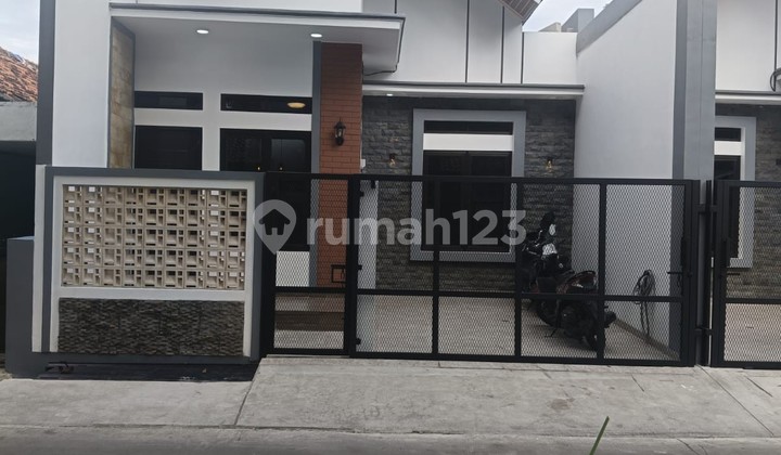 Rumah Scandinavian Tinggal Masuk Full Renovasi bisa KPR di Perum Barata Harapan Jaya Kota Bekasi