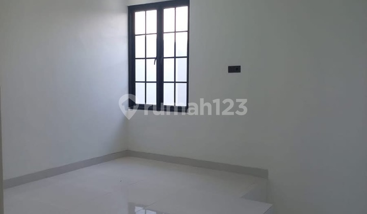 Rumah Mewah 2Lt Full Renovasi bisa KPR di Taman Harapan Baru Bekasi 2