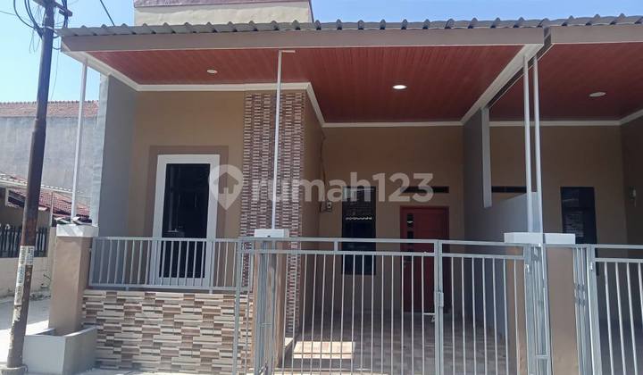 Ready-to-Live New Building House Affordable Down Payment KPR Available in Harapan Indah City, Bekasi Ready-to-Live New Building House Affordable Down Payment KPR Available in Harapan Indah City, Bekasi