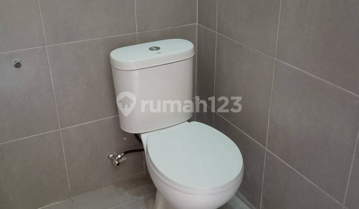 Rumah Cantik Bangunan Baru Bisa KPR DP Ringan di Villa Mutiara Gading 1 Bekasi 2