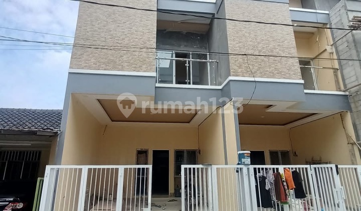 Rumah Mewah Dengan Konsep Glass House 2lt Bisa Kpr Dp Ringan Di Kota Harapan Indah Bekasi 2