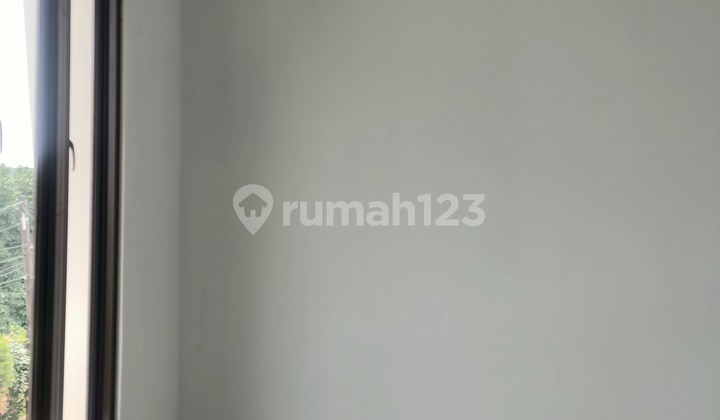 2-Story House Ready to Live In, Affordable Price, Eligible for Mortgage, Premium Location in Kota Harapan Indah, Bekasi 2