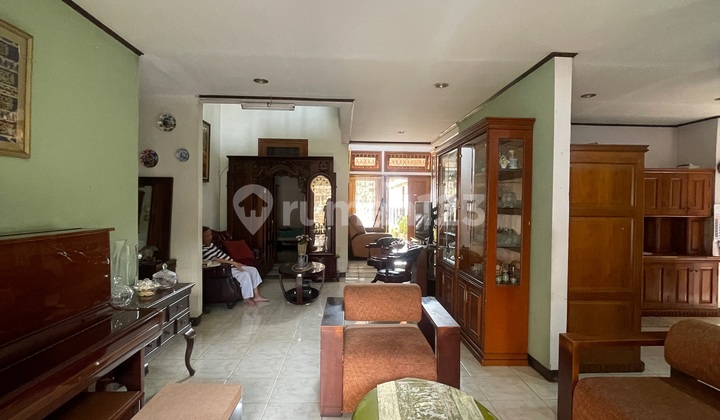 Rumah Layak Huni 2 Lantai Bisa Untuk Dibangun Kost Rumah di Jl. Ciputat Molek V No.7, Pisangan, Ciputat Timur, Kota Tangerang Selatan, Banten, Indonesia, 15419, Ciputat SHM Rumah Layak Huni 2 Lantai Bisa Untuk Dibangun Kost Rumah di Jl. Ciputat Molek V No.7, Pisangan, Ciputat Timur, Kota Tangerang Selatan, Banten, Indonesia, 15419, Ciputat SHM