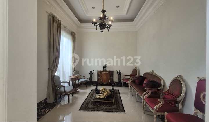 American Classic House Rumah Siap Huni Lingkungan Tenang Di Darmawangsa Kebayoran Semifurnish Mewah Bagus  2