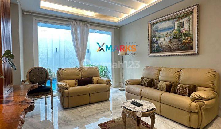 Bergaya Minimalis Modern Style Dalam Gated Area Jalan Lebar Suasana Tenang Rumah Baru Siap Dihuni Dengan Fasilitas Kolam Renang Rumah Baru di Pondok Indah, Metro Alam, Kebayoran Lama 12