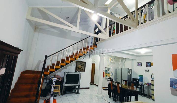 Lokasi Di Bona Indah Rumah Perlu Renovasi Cluster & Gated Butuh Renovasi SHM - Sertifikat Hak Milik di Komplek bona indah, Lebak Bulus 2