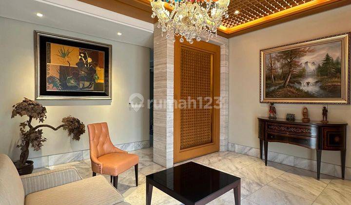 Bergaya Minimalis Modern Style Dalam Gated Area Jalan Lebar Suasana Tenang Rumah Baru Siap Dihuni Dengan Fasilitas Kolam Renang Rumah Baru di Pondok Indah, Metro Alam, Kebayoran Lama 22