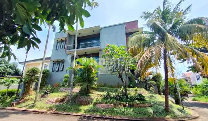 Dijual Rumah Hook di Legenda Wisata, Cibubur