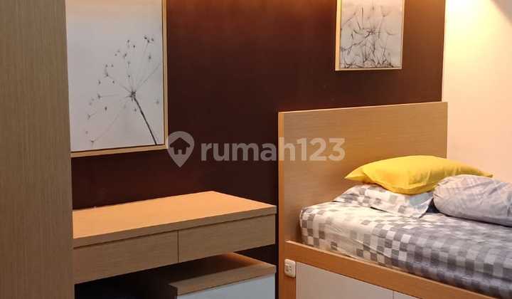 Dijual Rumah Hook di Legenda Wisata, Cibubur 2