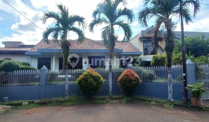 For Sale Ready-to-Live-in House at Bukit Cimanggu City 1