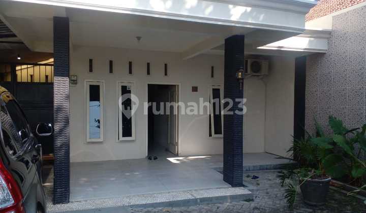 Rumah Cantik Siap Huni di Kediri, Berlokasi Strategis 2