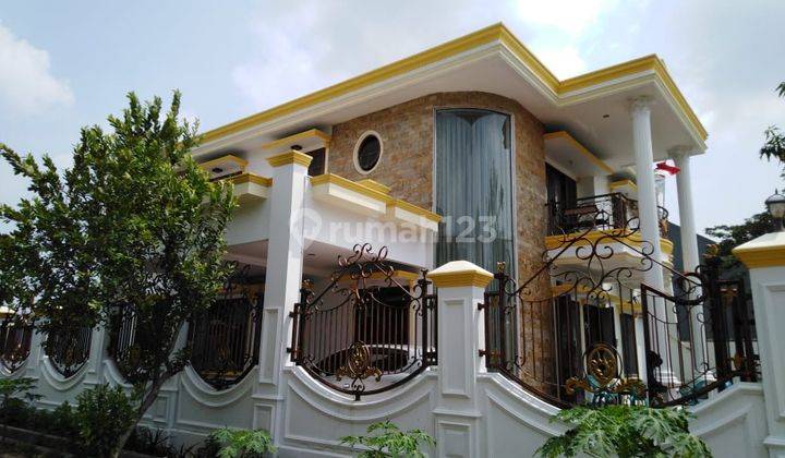 Rumah 2 Lantai Bagus Semi Furnished Sertifikat SHM 2