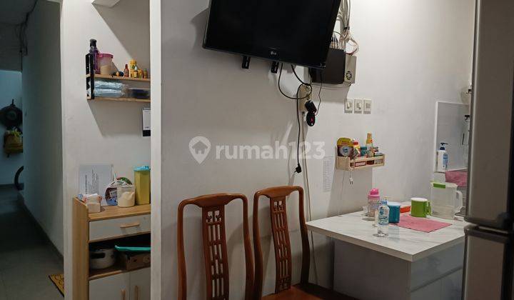 Kost 4 Lantai di Jl Dwiwarna Iii, Dekat Rs Husada Mangga Besar 1