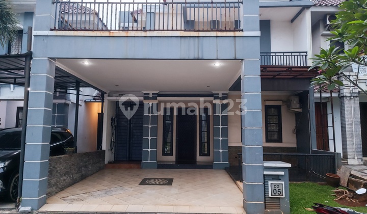 Nice House Unfurnished SHM Legenda Wisata, East Jakarta