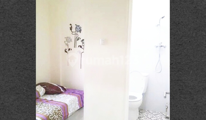 Boarding house 1200 m2 64 rooms SHM Grogol Petamburan, West Jakarta 2