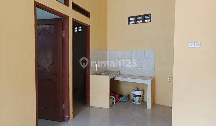 Rumah 2 Kamar Tidur Bagus Unfurnished SHM Bonus Tanah Kosong 2