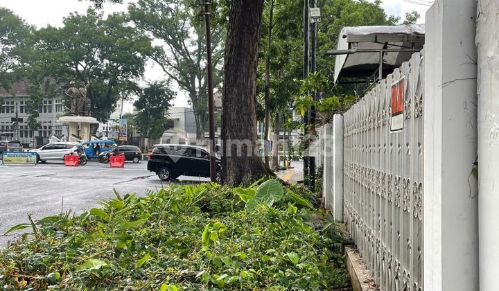 Rumah Mewah, Commercial, 1 Lantai, Cocok untuk Guest House, SHM, Area Ijen 2