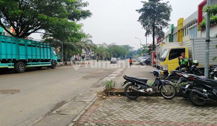 Strategic Commercial Building, Metropolitan Charm, Bojong Rawalumbu, Bekasi City. 2